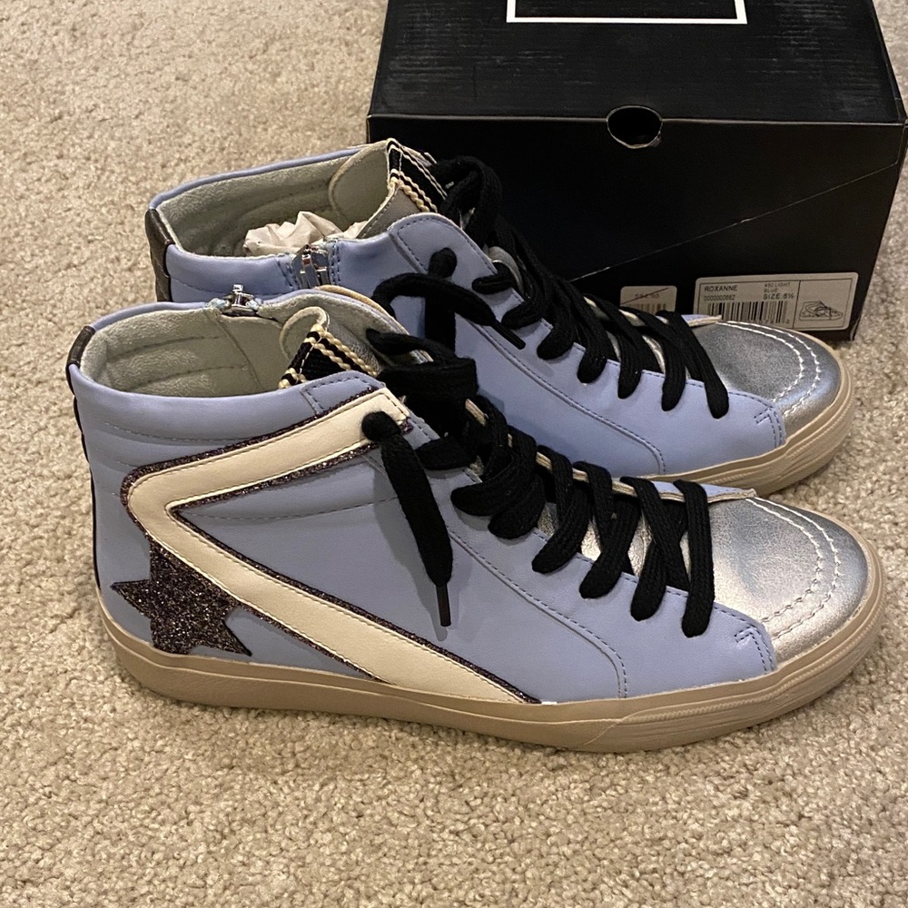 ShuShop women’s size 8.5 sneakers